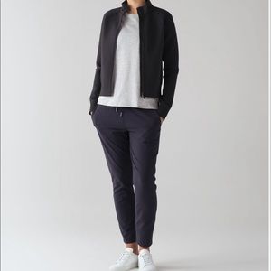 Lululemon On the Fly Pant Midnight Navy 6